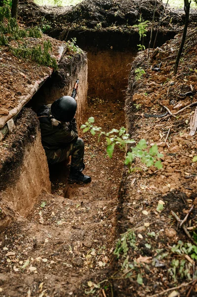 Voják Zákopu Přední Linii Ukrajinsko Ruské Války Obrana Ukrajinských Hranic — Stock fotografie