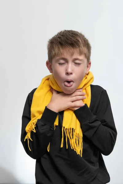 Child Has Sore Throat Child Holding His Throat His Hands — Stok fotoğraf