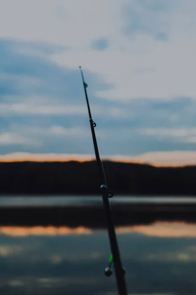 Pêche Lever Coucher Soleil Tiges Pêche Sur Fond Lac Pêche — Photo