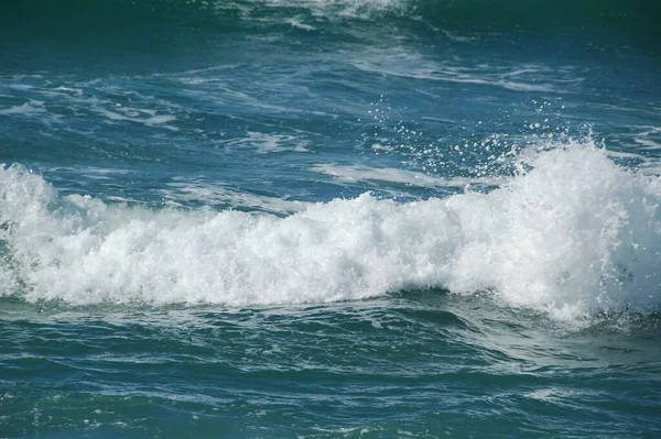 Zeewateroppervlak Wit Schuim — Stockfoto