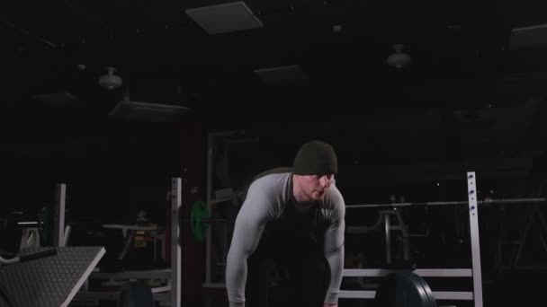 Mec Pull Serré Fait Exercice Force Avec Haltère Deadlift Athlète — Video