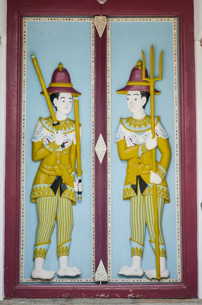 Tay ahşap kapı