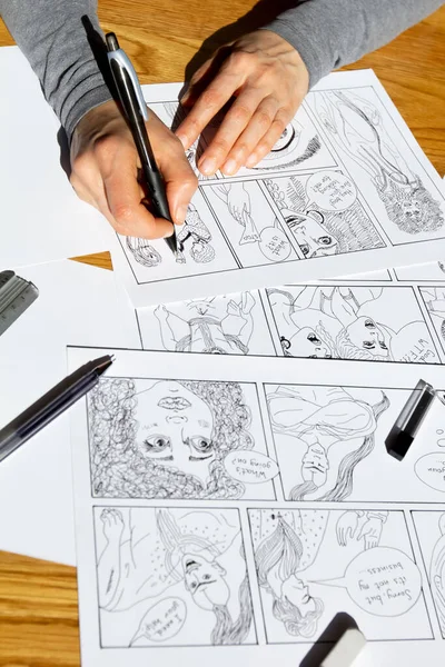 Artist Draws Storyboard Hand Drawing Art Comic Story Sketch — Stock Photo, Image