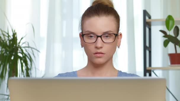 Focused Young Woman Glasses Working Laptop Portrait Concentrated Female Manager — Stockvideo