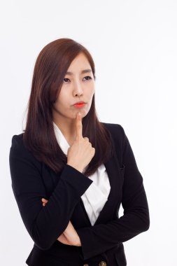 düşünme genç Asyalı kadın