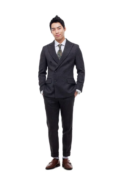 Genç Asyalı iş adamı