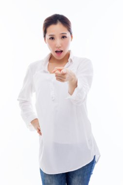 Genç Asyalı kadın işaret