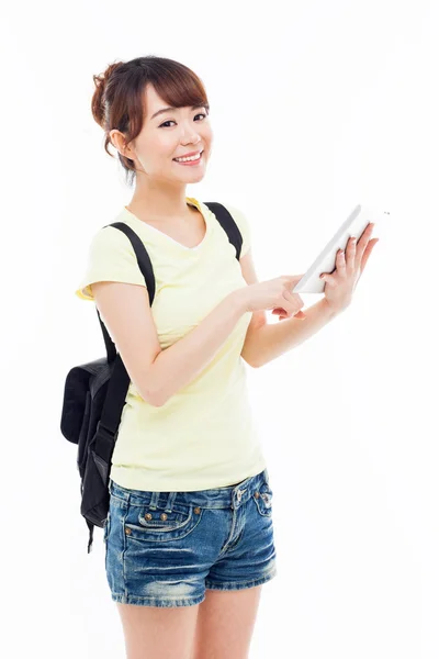 Mujer sosteniendo tableta ordenador. — Foto de Stock