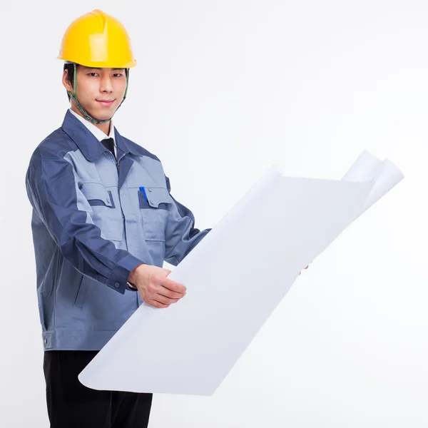 Joven ingeniero asiático . — Foto de Stock