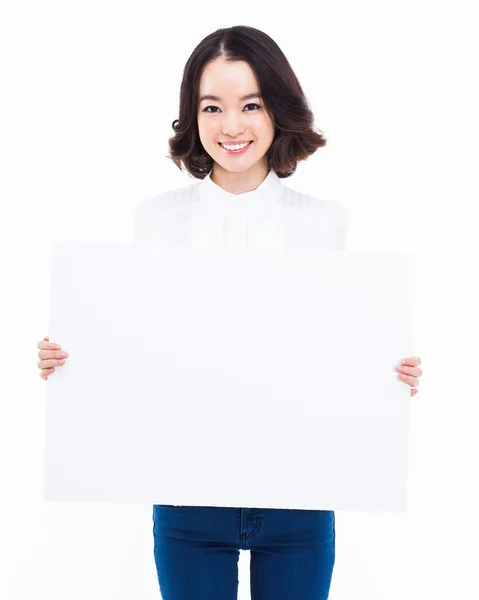 Giovane donna asiatica che tiene un borad bianco — Foto Stock