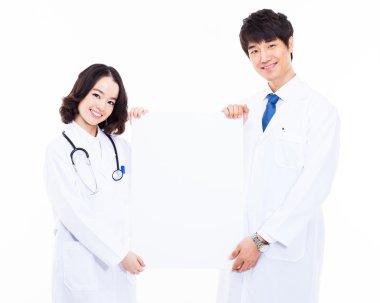 Asyalı genç doktorlar