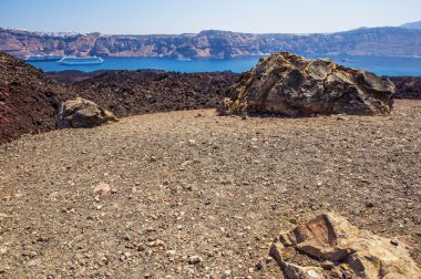 Santorini's yanardağ