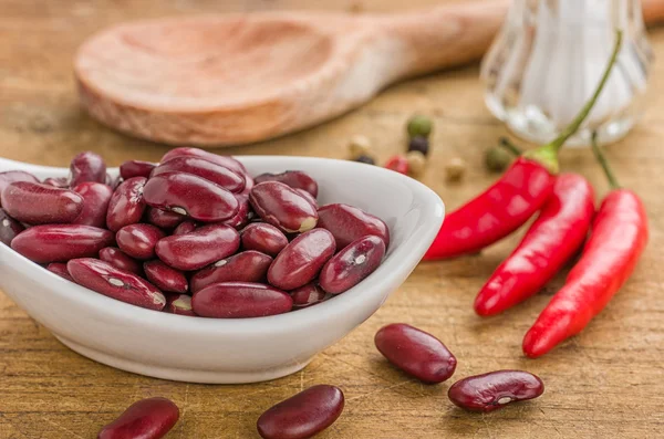 Schüssel mit Nierenbohnen — Stockfoto