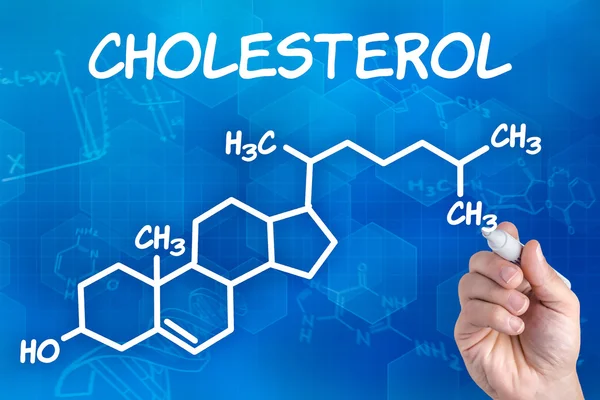 Mão com caneta desenhando a fórmula química do colesterol — Fotografia de Stock