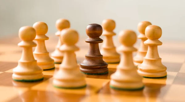 Concept Chess Pieces Mobbing — Stock Photo, Image