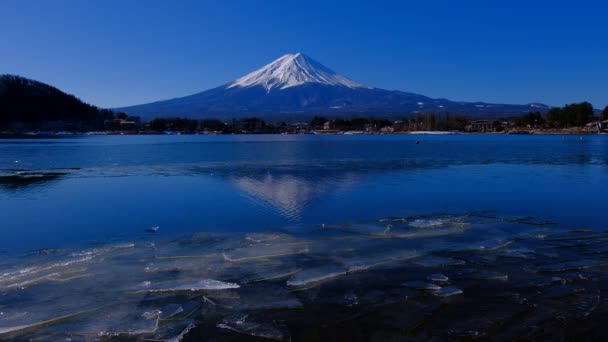 Fuji Aus Ubuyagasaki Gefrorenen See Kawaguchi 2022 — Stockvideo