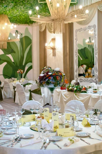 tabloları düzenlemeleri