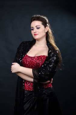 genç güzel soprano şarkıcı portresi