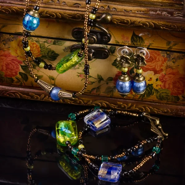 Handgemaakte juwelen — Stockfoto