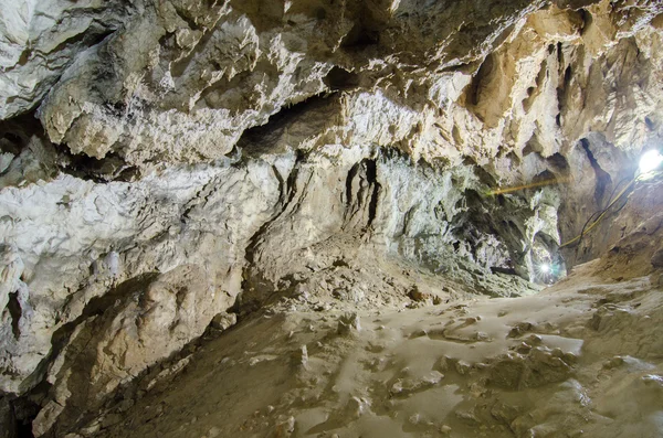 Jeskyně Polovragi — Stock fotografie