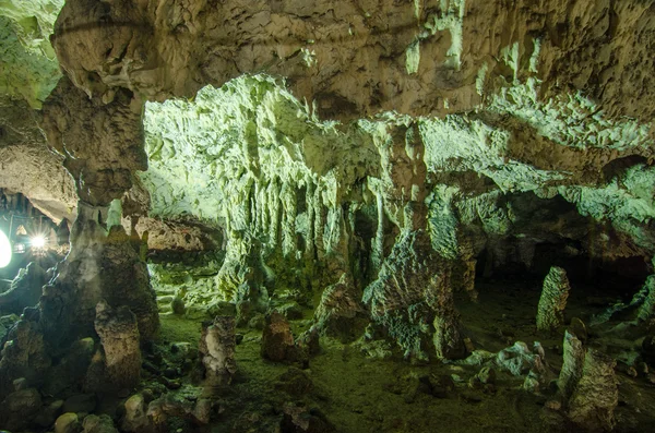 Cueva de Muierilor —  Fotos de Stock