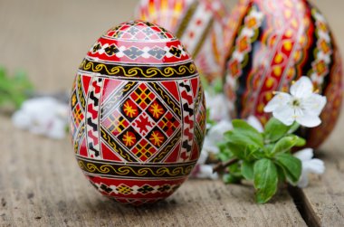 boyalı Paskalya yumurtaları
