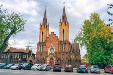 Krasnoyarsk Filarmoni Orkestrası 'nın org salonu işletim gören Katolik Kilisesi' nin binasında yer almaktadır.