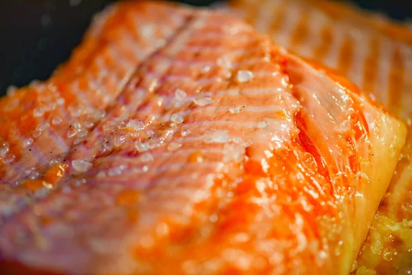 Kahvaltı Yemek Kırmızı Balık Lezzetli Yemek Tatili — Stok fotoğraf