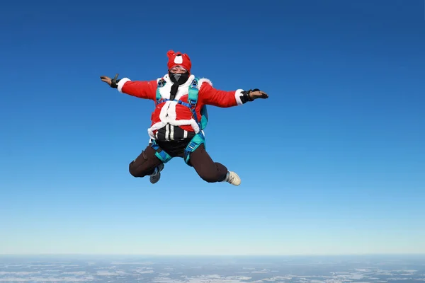 Ελεύθερη Πτώση Skydiver Ντυμένος Άγιος Βασίλης Άλμα Πριν Από Την — Φωτογραφία Αρχείου