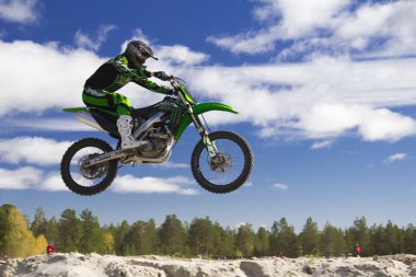 ve genç sporcular göster.