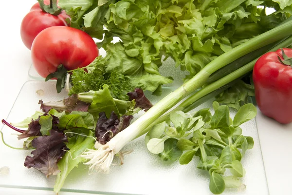 Feldsalat mit Lauchzwiebeln — Stockfoto