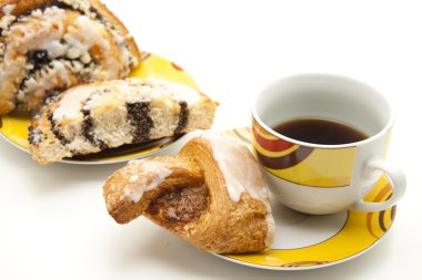 taze kahve küçük parçalar ile haşhaş tohumu