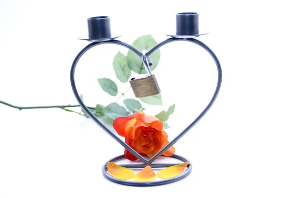 Candles stand in heart form with rose — Stock Photo, Image