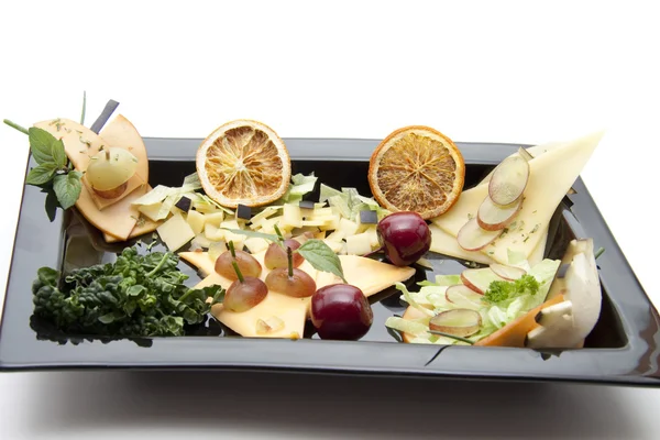 Quadro de queijo com uvas de vinho — Fotografia de Stock