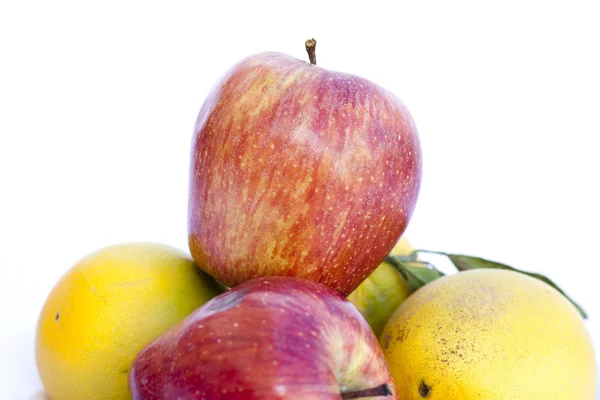 Äpfel und Orangen — Stockfoto