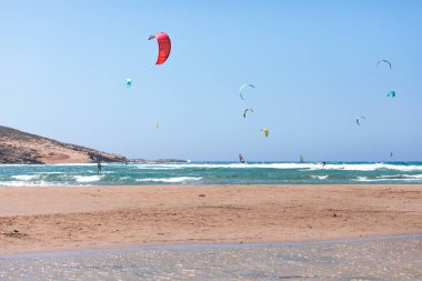 Yunanistan 'ın Rodos adasında Prasonisi yakınlarında uçurtma.