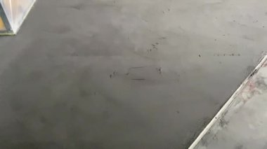 Dekoratif bir mikro çimento döşeme