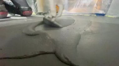 Dekoratif bir mikro çimento döşeme