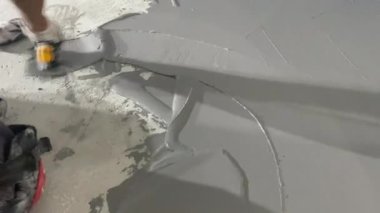 Dekoratif bir mikro çimento döşeme