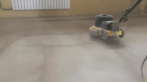 Floor grinding for decorative microcement finishing — Stock Video