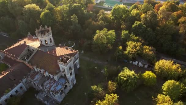 Vista aérea del Palacio Grokholsky-Tereshchenko al atardecer. — Vídeo de stock