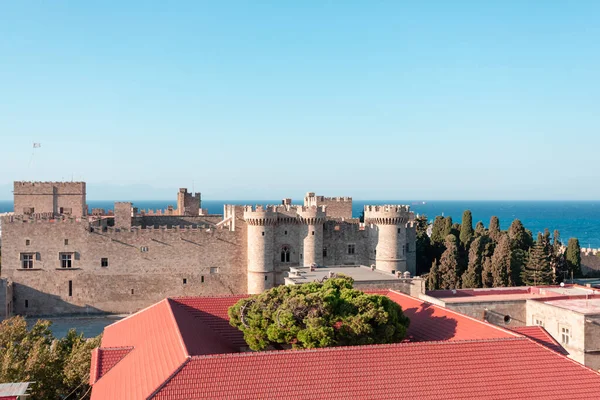 Forteresse de Rhodes ou Palais des Maîtres sur l'île de Rhodes, Grèce — Photo