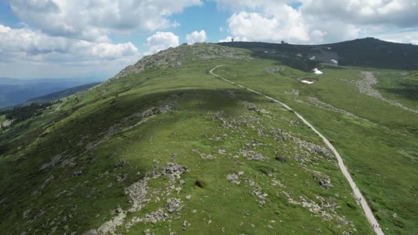 Вид з повітря на гору Вітоша. Біля Софії, Болгарія. 4k відео кадрів — стокове відео