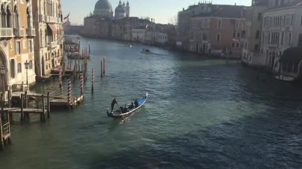 İtalya, Venedik 'teki Büyük Kanal manzaralı HD kalitesinde video görüntüleri — Stok video