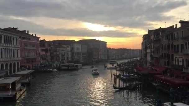 Video Footage Quality Overlooking Grand Canal Which Gondolas Float Venice — Stock Video