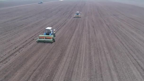 Stock Video Two Tractors Driving Field One Another Plowing Fluffing — Stock Video