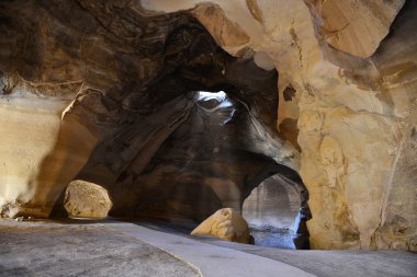 İsrail mağarada çan