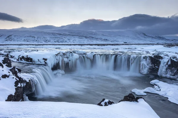 Spektakuläre Fotos Der Natur Islands Mit Nordlichtern Schnee Wasserfällen Gefrorenen — Stockfoto