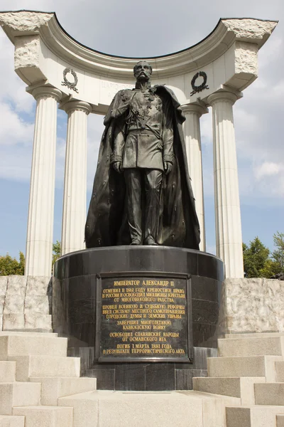 The monument to Alexander II in Moscow — Stock Photo, Image