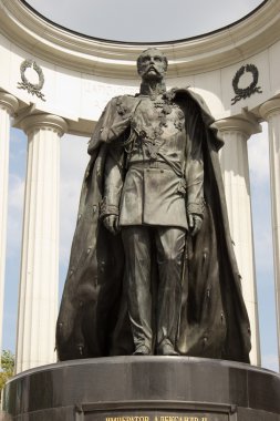 Moskova'da alexander II anıtı